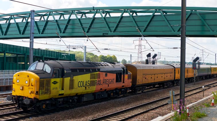 Colas Rail Freight class 37175 