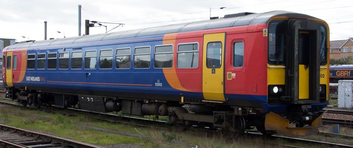 East Midlands trains class 153 