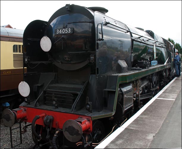Southern Railway 4-6-4 no.3453 rebuilt Battle of Britain class Sir Keith Park  