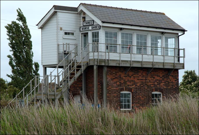 Three Horse Shoes signal box in 2010