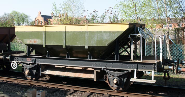 Dogfish Ballast wagon at the Great Central railway in 2011