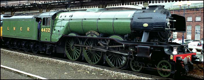 York station with A3 4472 Flying Scotsman in 2004