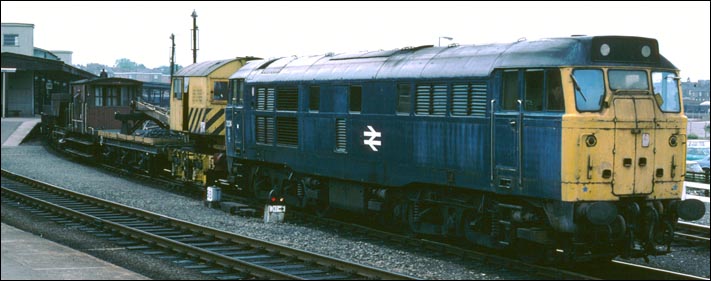 Class 31224 on a breakdown train at York