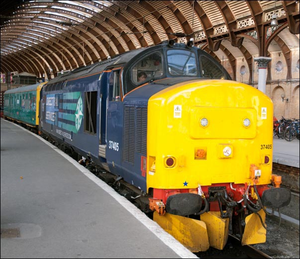 DRS class 37405 and the Inspection Saloon Caroline in York station