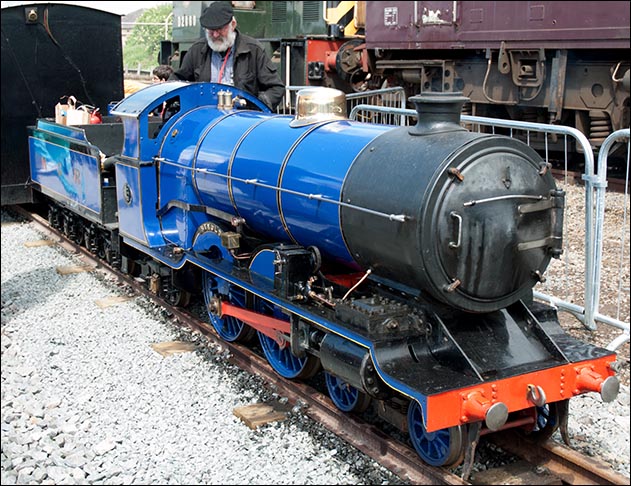Bassett-Lowke 4-4-2 15 inch steam locomotive Synolda 